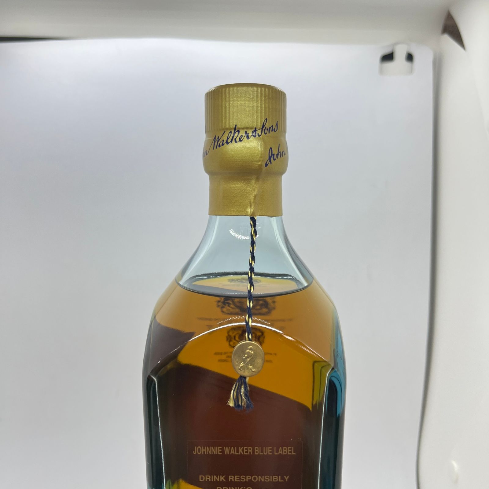 未開栓】古酒 ジョニーウォーカー ブルーラベル 箱入り 750ml 40  