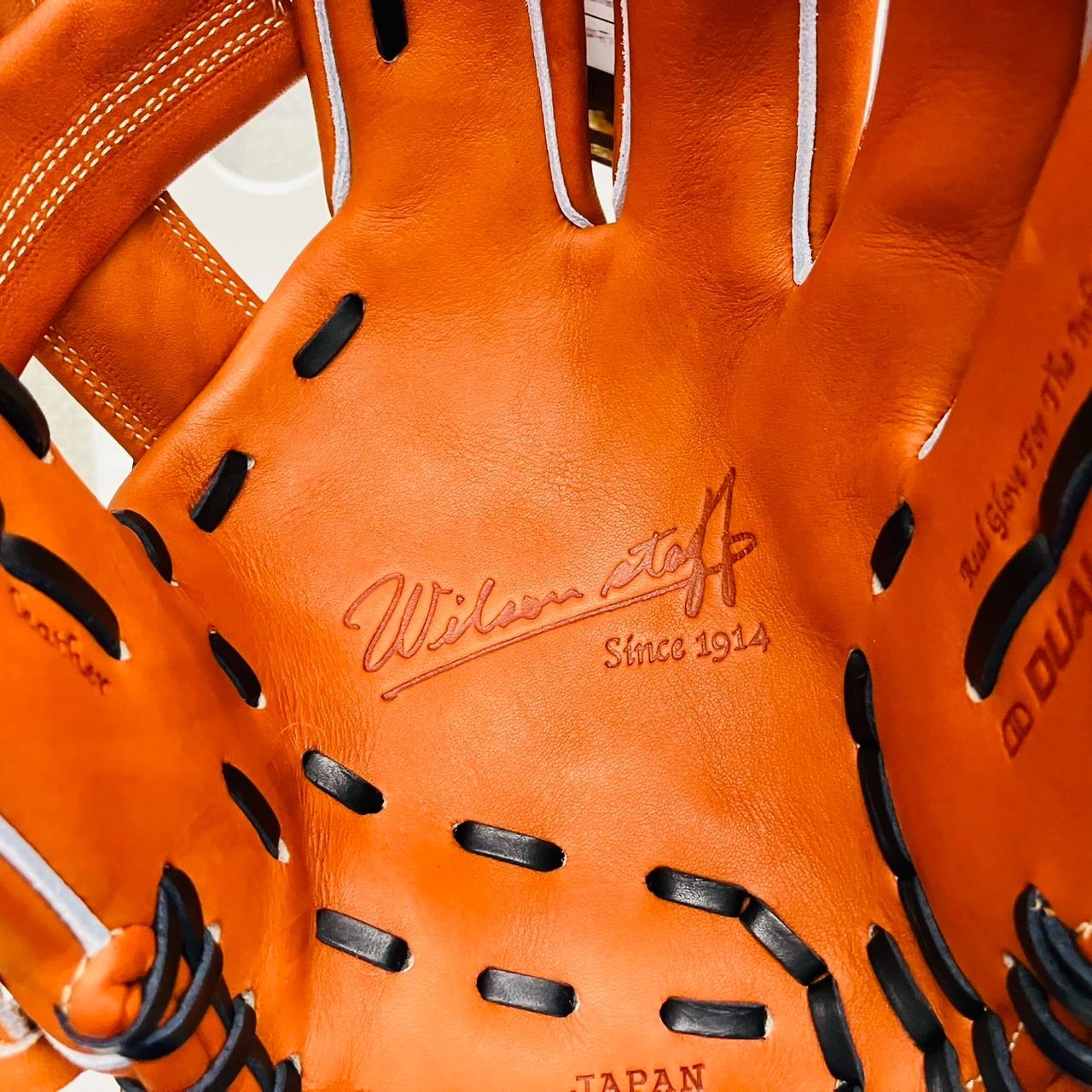 Wilson 硬式グローブ オレンジ色 日本製 Wilson 硬式グローブ（色：オレンジ系）｜グローブ｜野球｜スポーツ