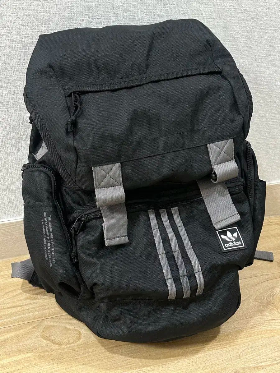 adidas アディダス リュック リュックサック バッグ