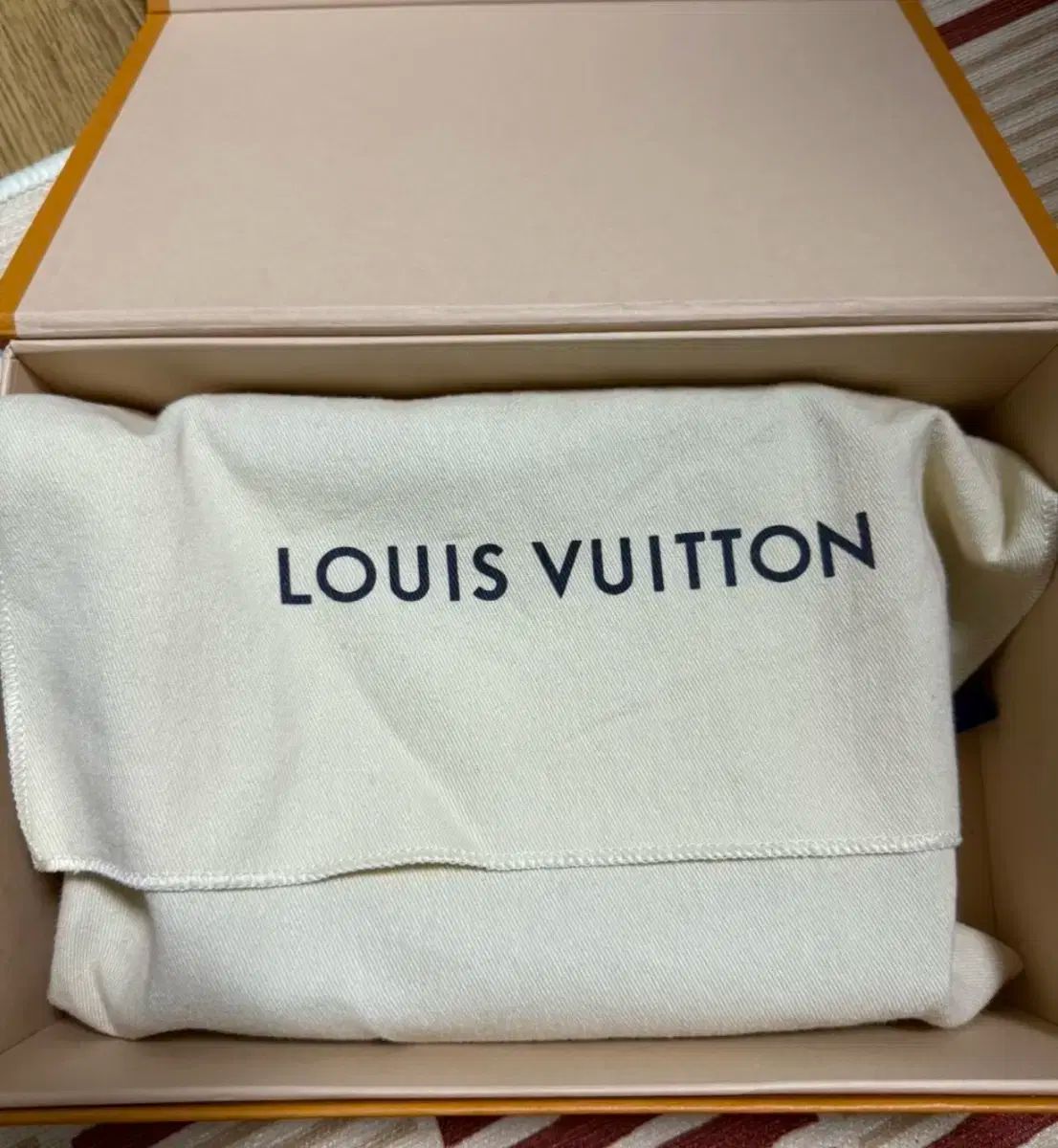 ルイヴィトン トゥー丸のまま 19 DECORATOM_COM_BR