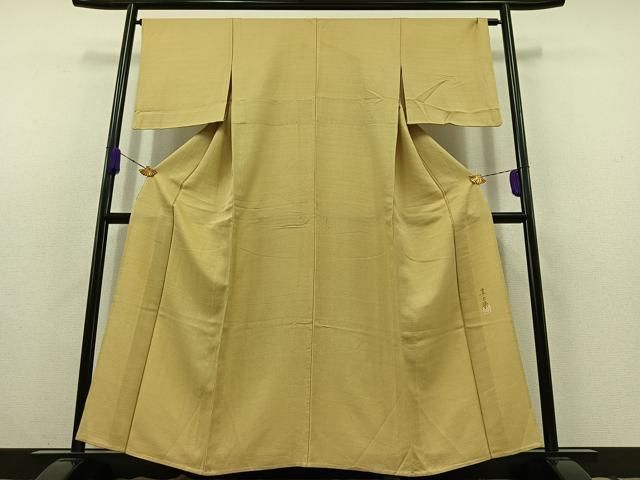 平和屋着物 上質な色無地 単衣 作家物 草木染 横段地紋 砥粉色 正絹 AABC1206jh