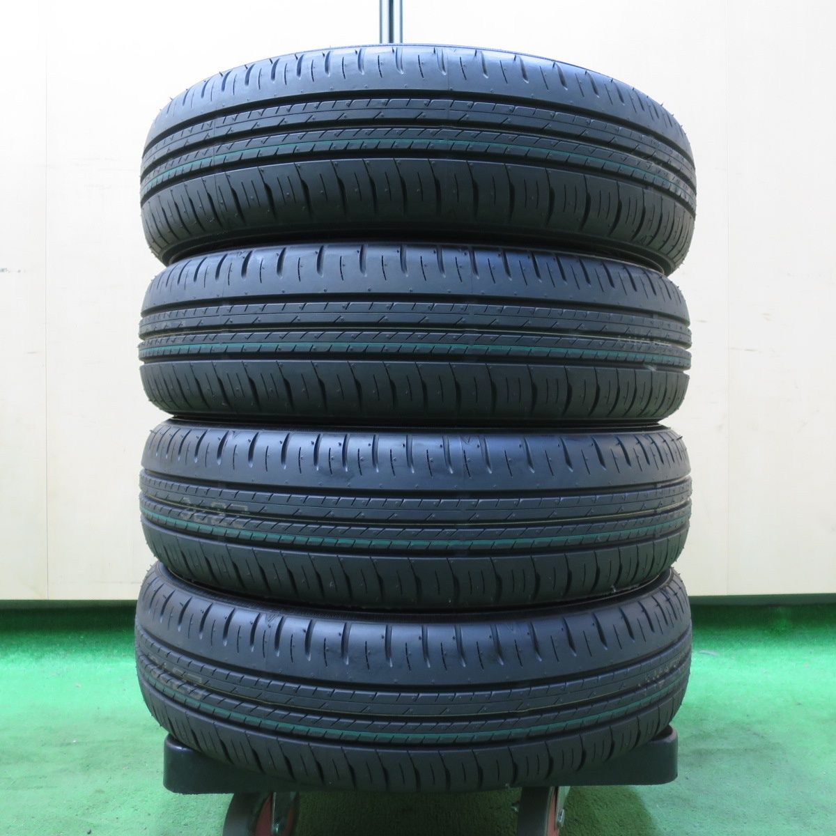 *送料無料* 新車外し！24年155/65R14 ダンロップ エナセーブ EC300+ タイヤ 14インチ ムーヴ タント N-BOX スペーシア 等4080402イノタ