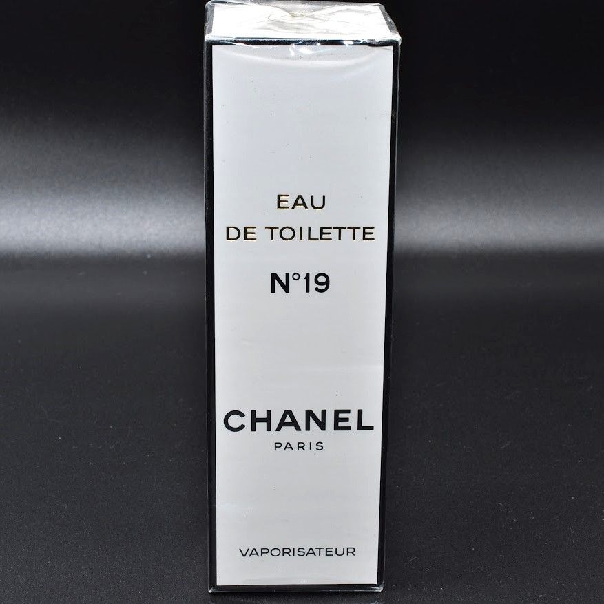 未開封 Chanel シャネル 香水 No19 Eau de Toilette オードトワレ 
