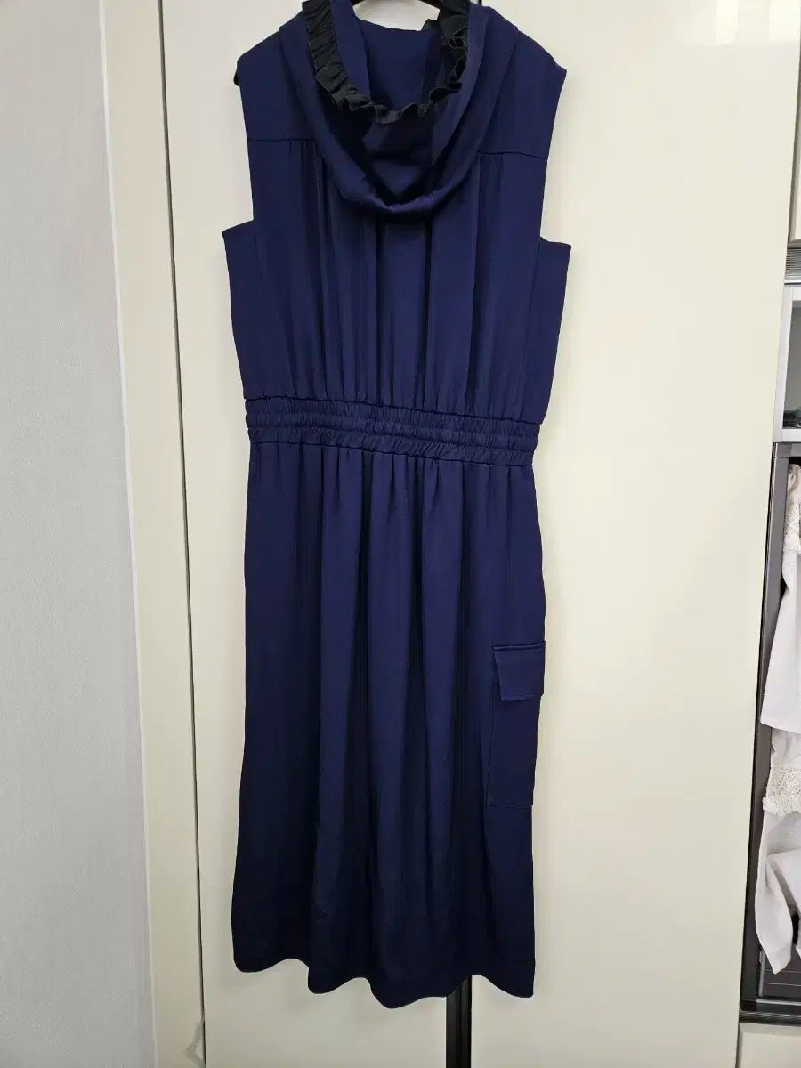 ラッキーシュエットドレス