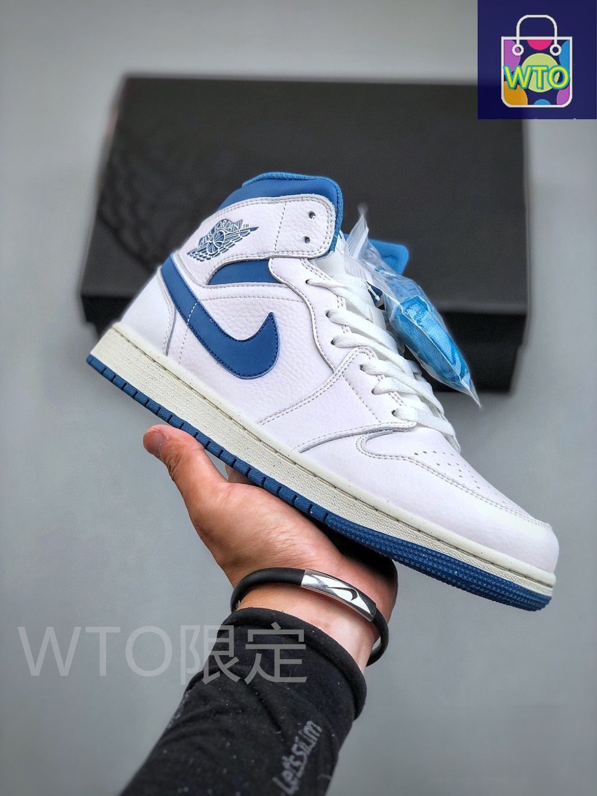 新品未使用 JORDAN スニーカー CLOT × Nike Air Jordan 1 Mid SE Fearless 