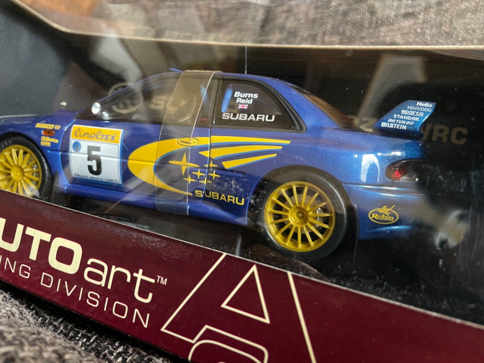 オートアート　1999年スバルインプレッサ　WRC バーンズ　1/18