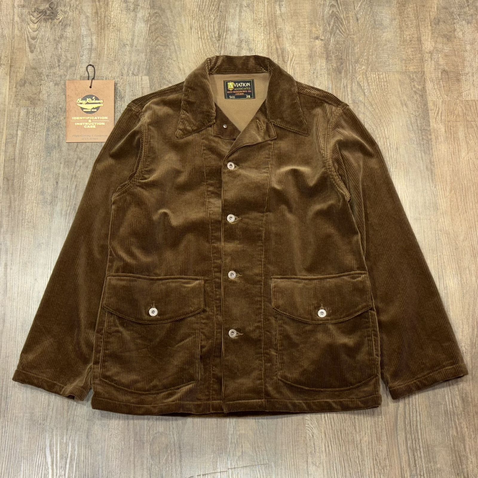 オレフィーチェ ミルクラウン ピアス 0.1カラット プラチナ pt950 K18