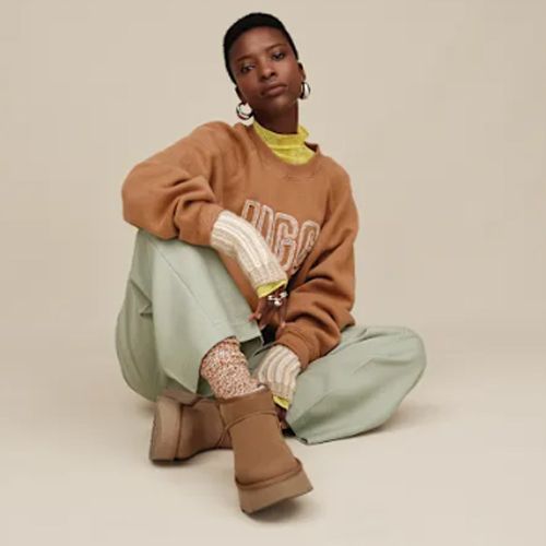 UGG UGG Logo Crewneck USTAUSTRALIA_COM_AU