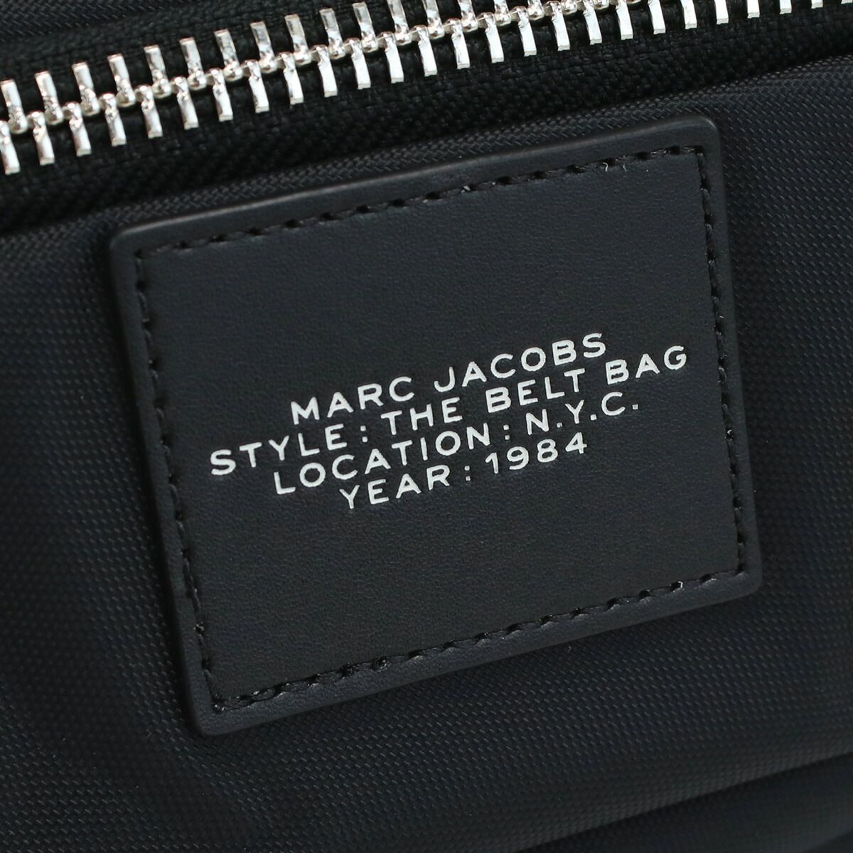 新品 未使用】MARC JACOBS マークジェイコブス ボディバッグ ブランド  
