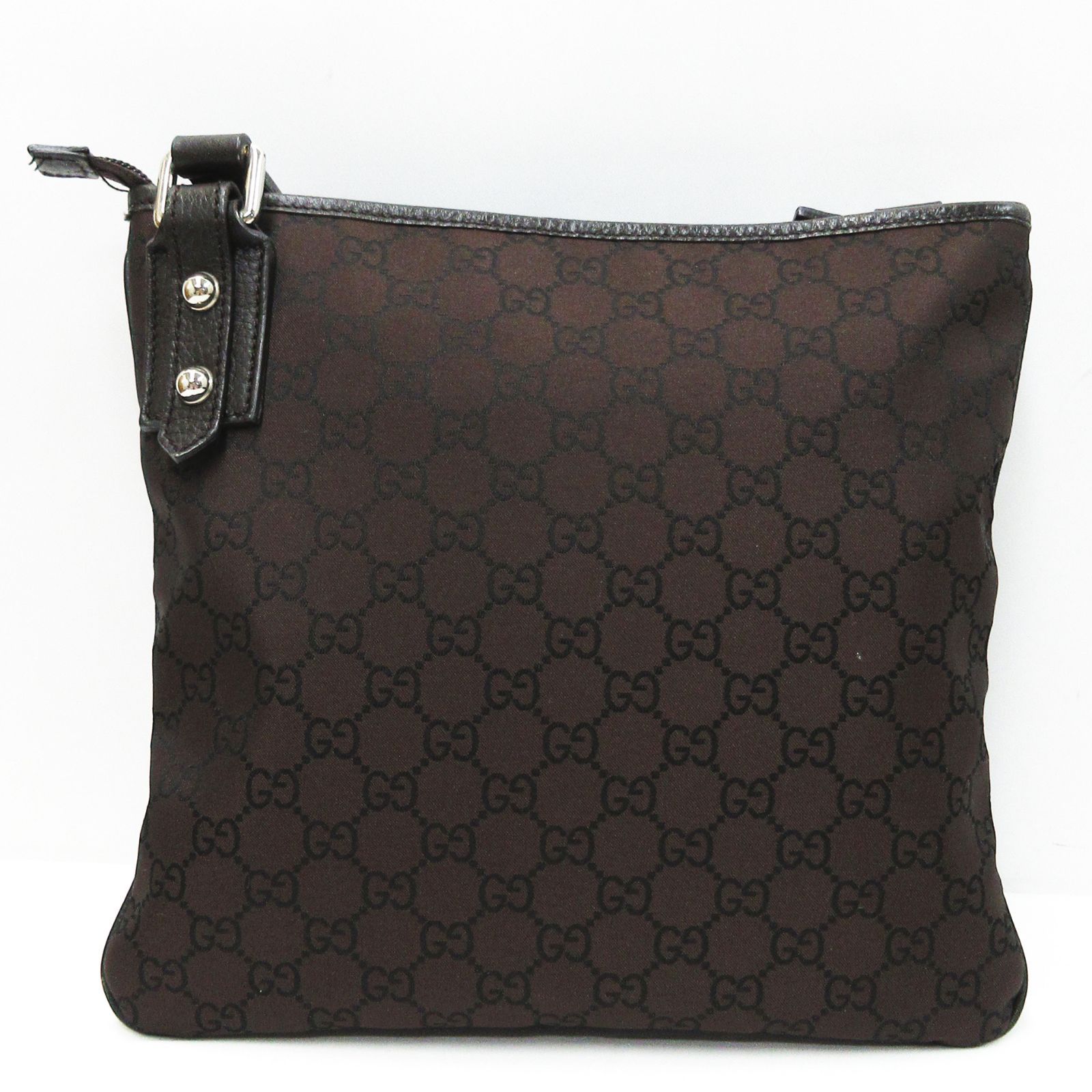 GUCCI - 228✨美品✨グッチ ショルダーバッグ 斜め掛け GG柄 GG