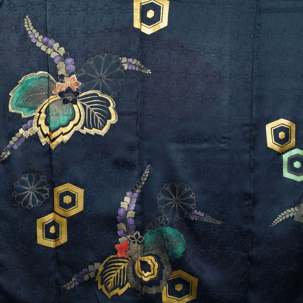 難有品 振袖セット 小振袖・袋帯 2点 セット 桐に菊、亀甲模様 Mサイズ