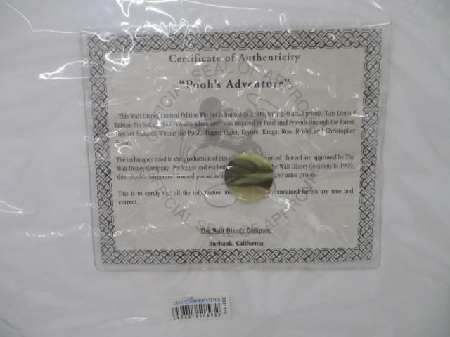 ディズニー プーさん ピグレット 他 Pooh sAdventure ピンバッジセット 2500個
