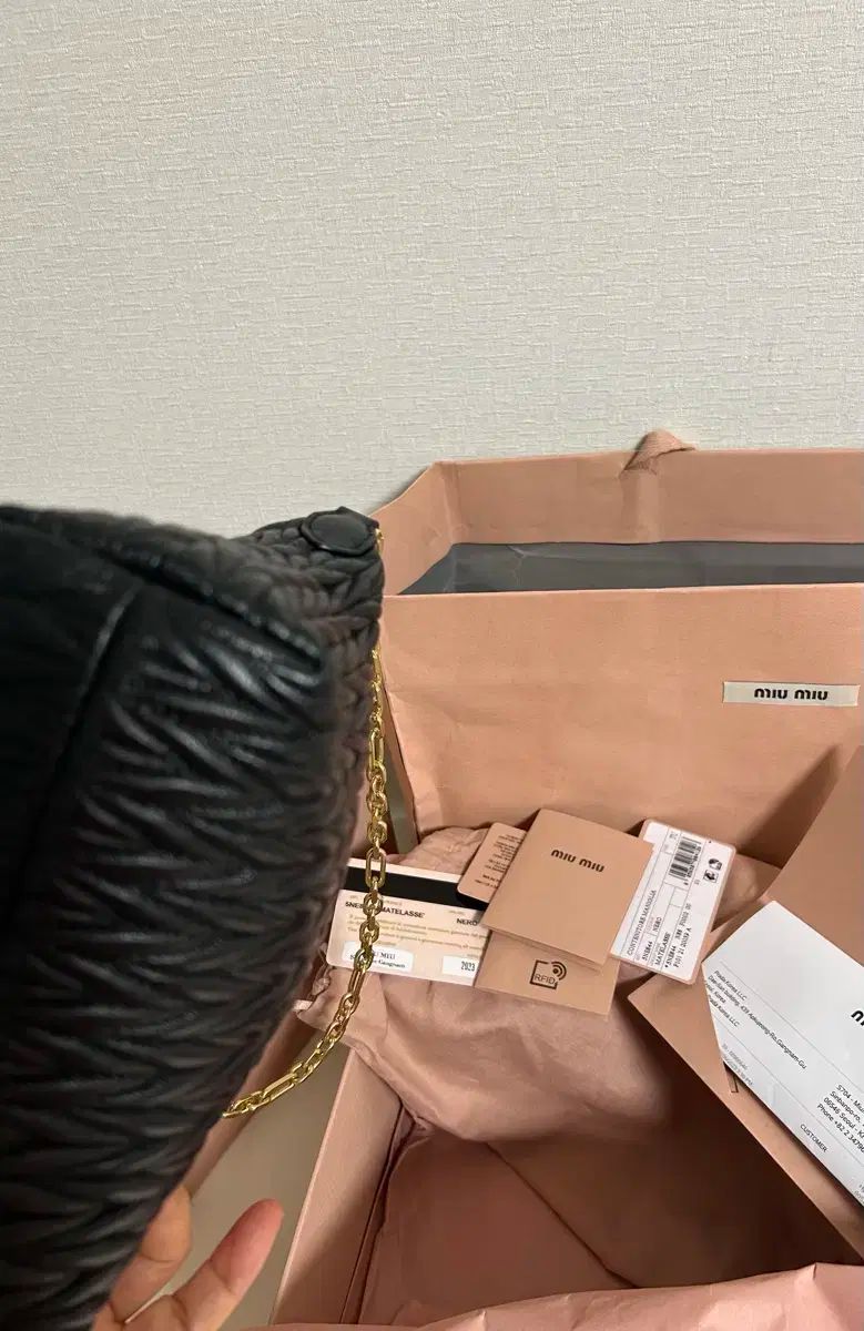 チェーンバッグ
