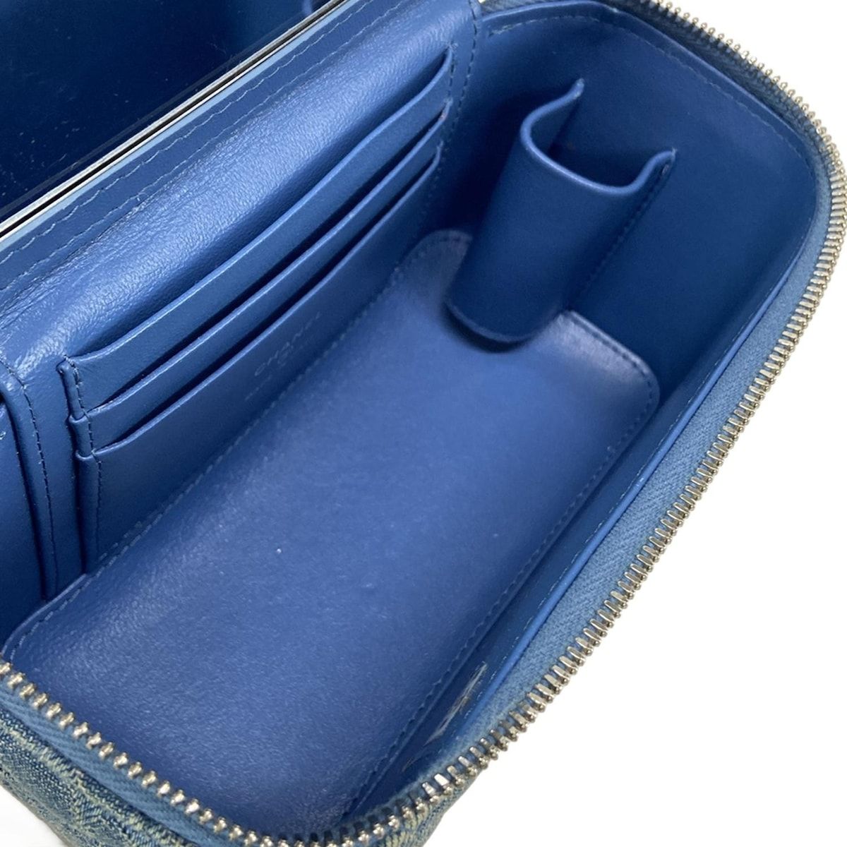 CHANEL シャネル バニティバッグ ヴァニティケース マトラッセ AP3204 ライトブルー DECORATOM_COM_BR