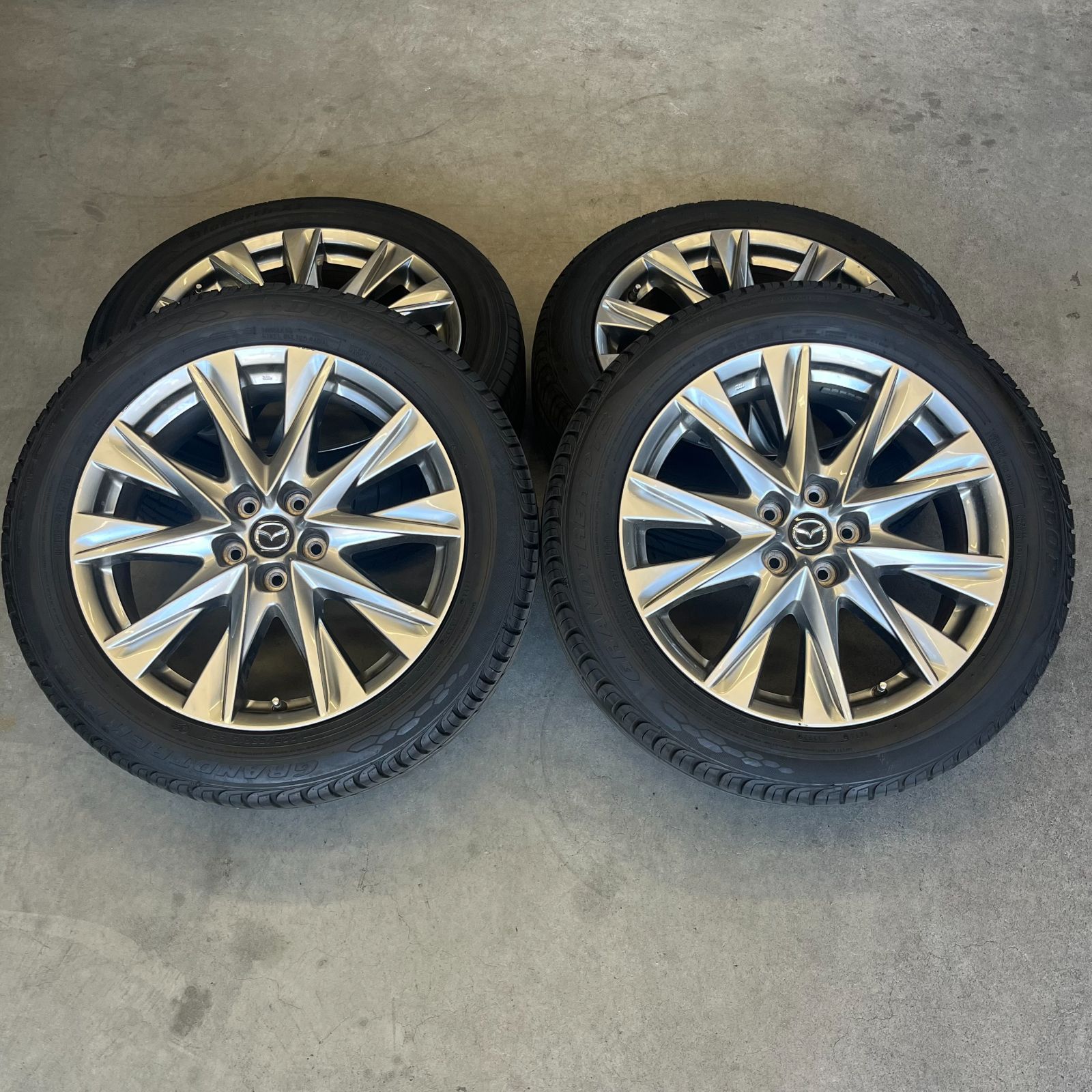 ＣＸ－８ 225 55 19インチ ラジアルタイヤ アルミホイール D-09