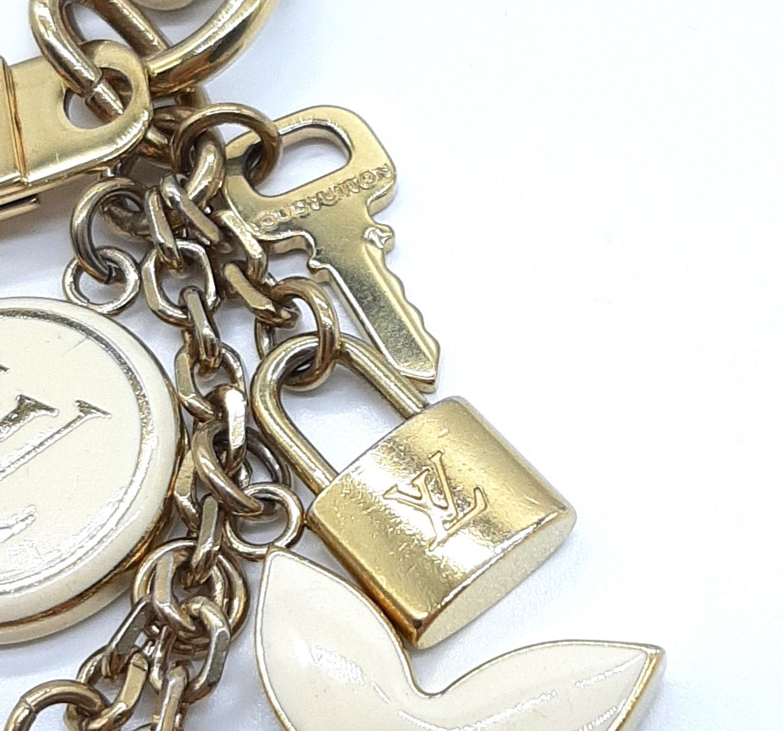 ルイヴィトンポルトクレパンピーユ チャーム キーホルダー キーリング