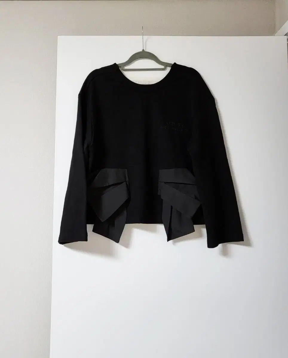 LUCKY ラッキーシュエトゥ アトリエ Tシャツ 36