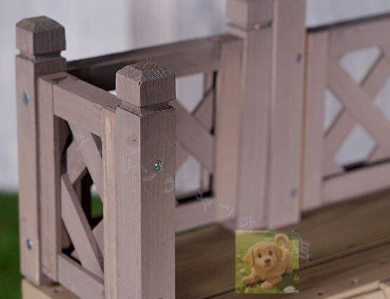 ドッグハウス ハウス