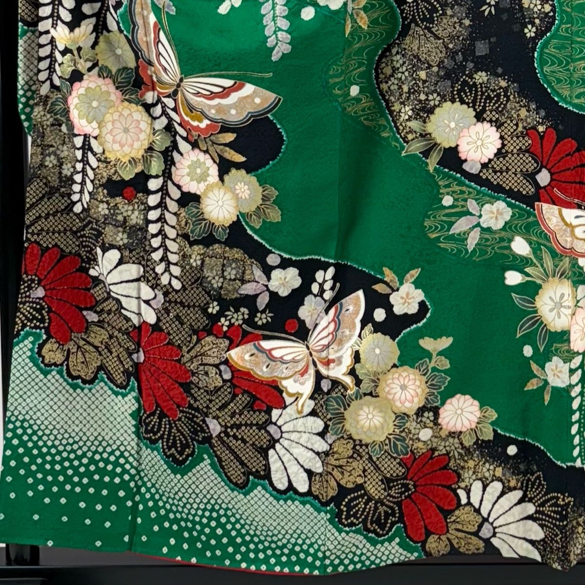 振袖 身長157-172cm 緑 正絹 振袖 身丈157cm 裄丈65cm M 袷 蝶 菊