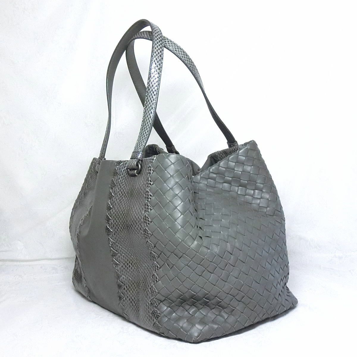 ボッテガヴェネタ BOTTEGA VENETA イントレチャート ナッパ アイヤーズ 