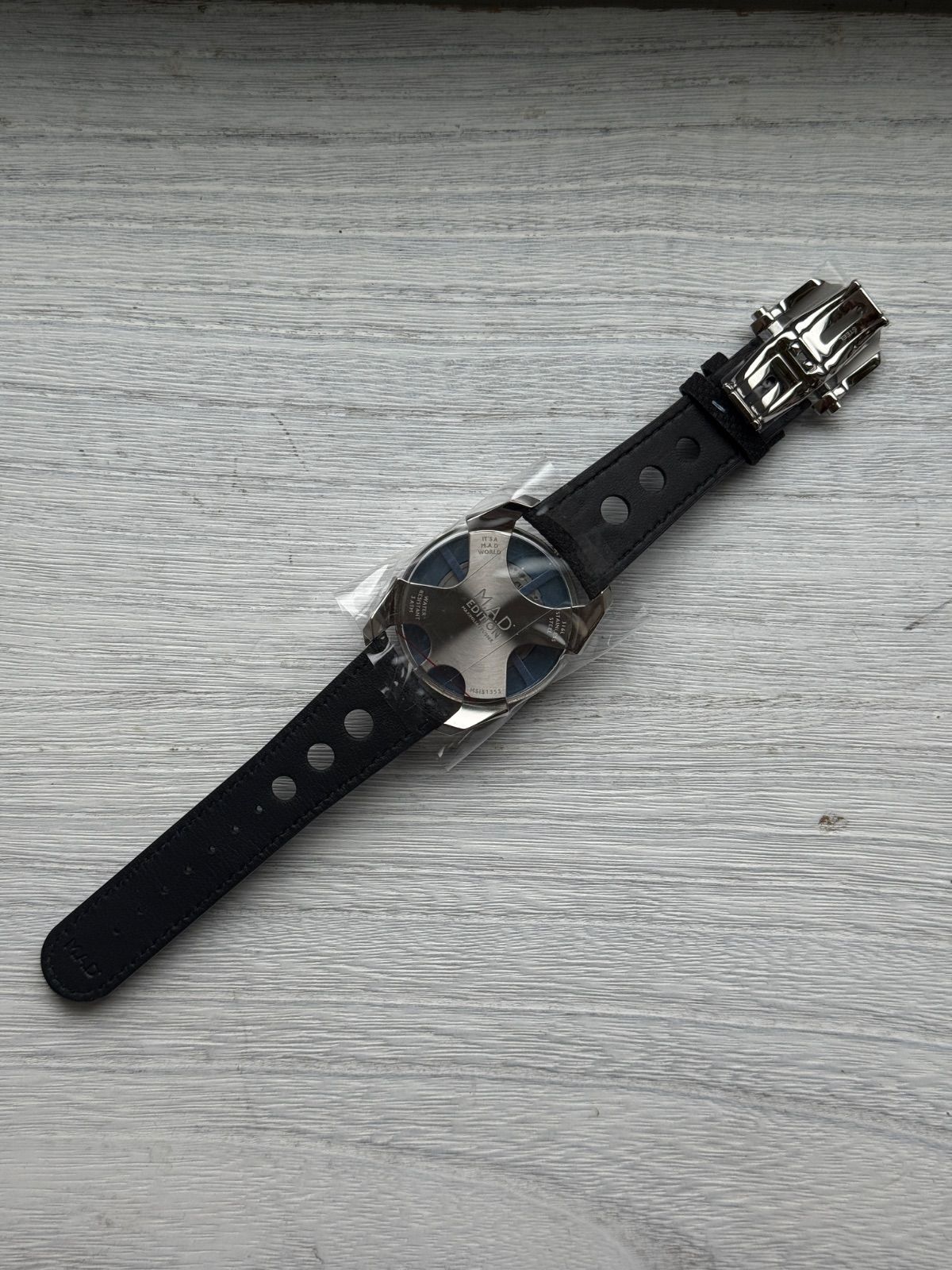 新品未使用) MB&F MAD EDITIONS MAD1S 腕時計 自動巻 - メルカリ
