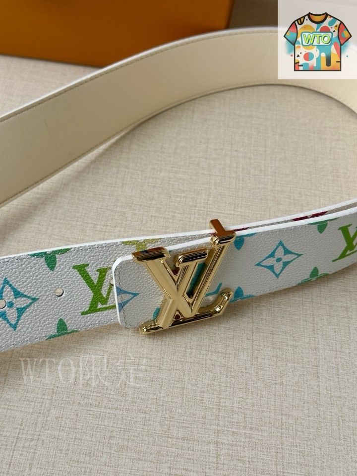 今日特価】Louis Vuitton Initiales ルイヴィトン イニシャルズ