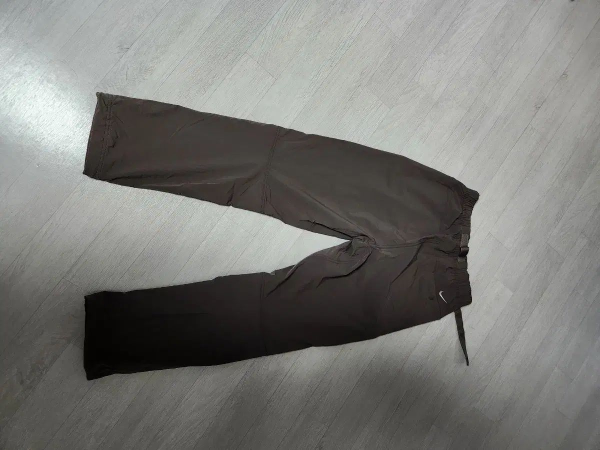 ナイキ acg 썬페어러 s 75 ズボン