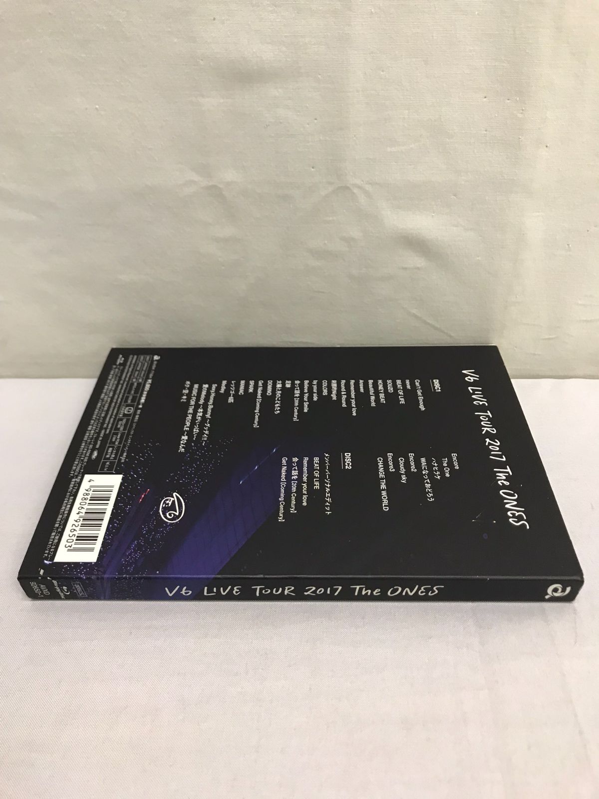 V6 LIVE TOUR 2017 The ONES(Blu-ray Disc2枚組)(通常盤) - メルカリ