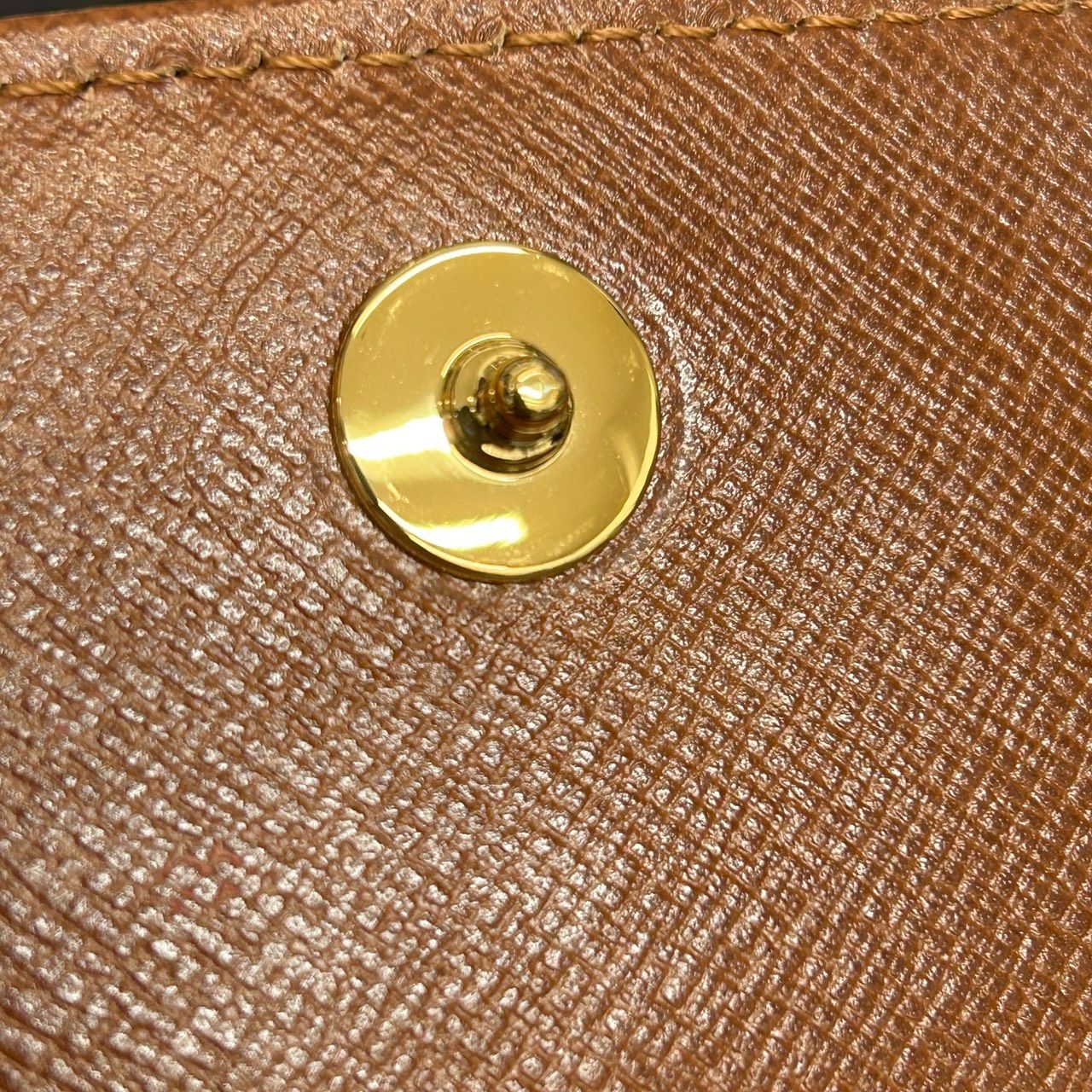 ルイヴィトン モノグラム