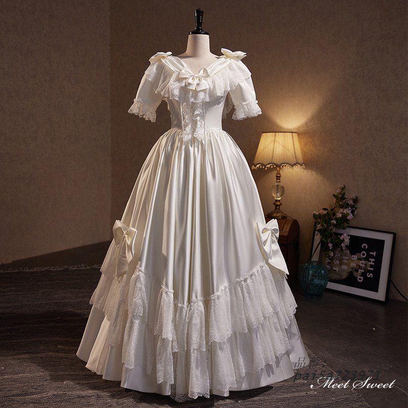 ウェディングドレス ロングドレス プリンセスドレス フリル プリンセスドレス Aラインドレス 花嫁 二次会 半袖 結婚式 ウエディングドレス サテン 前撮り pai5a223971