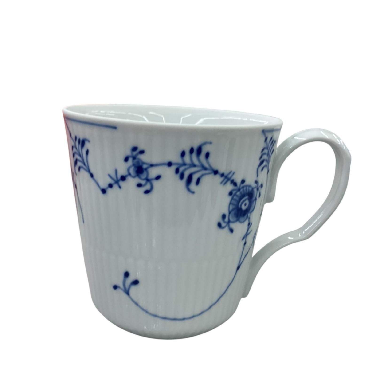 186000 現状品 Royal Copenhagen ロイヤルコペンハーゲン ペアカップ ブルーフルーテッド マグカップ ホワイト