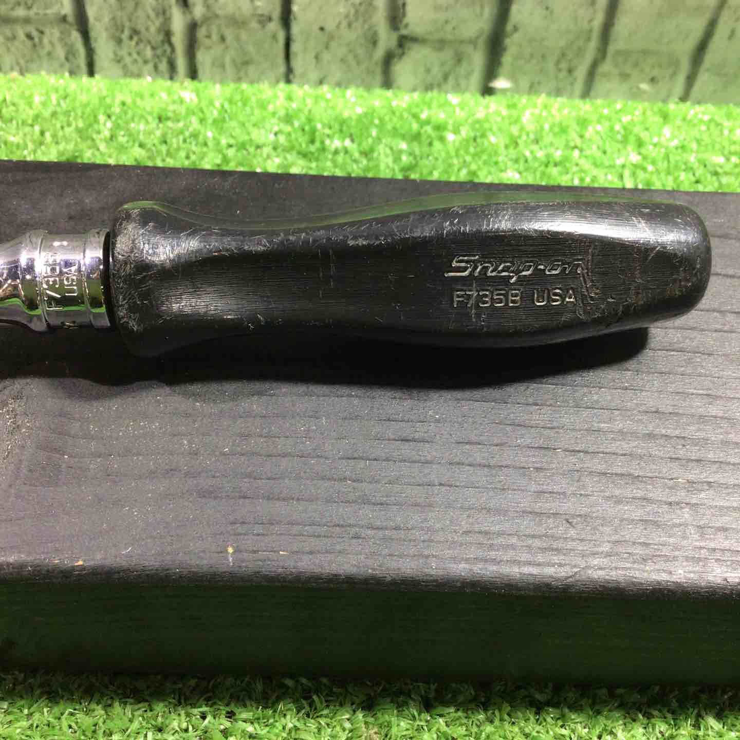 3|8”首振りラチェットハンドル F735B