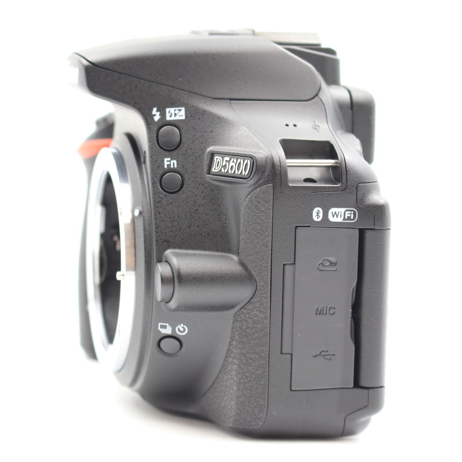 □シャッター数2503枚！新品同様□ Nikon D5600 ボディ ブラック  