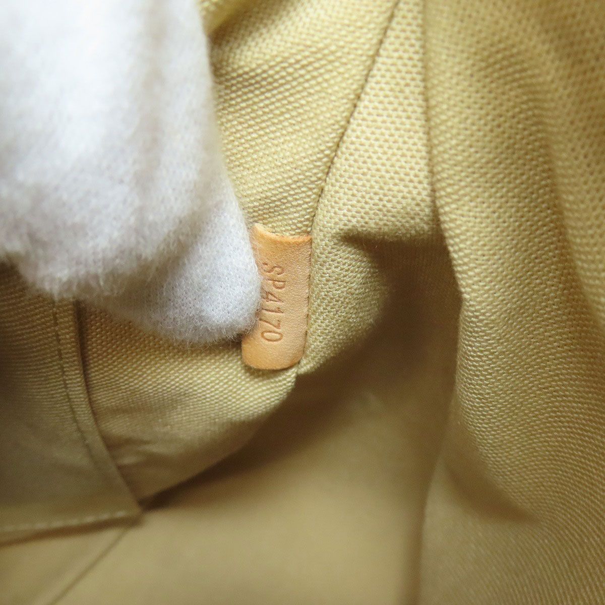 シラク―サPM ショルダーバッグ