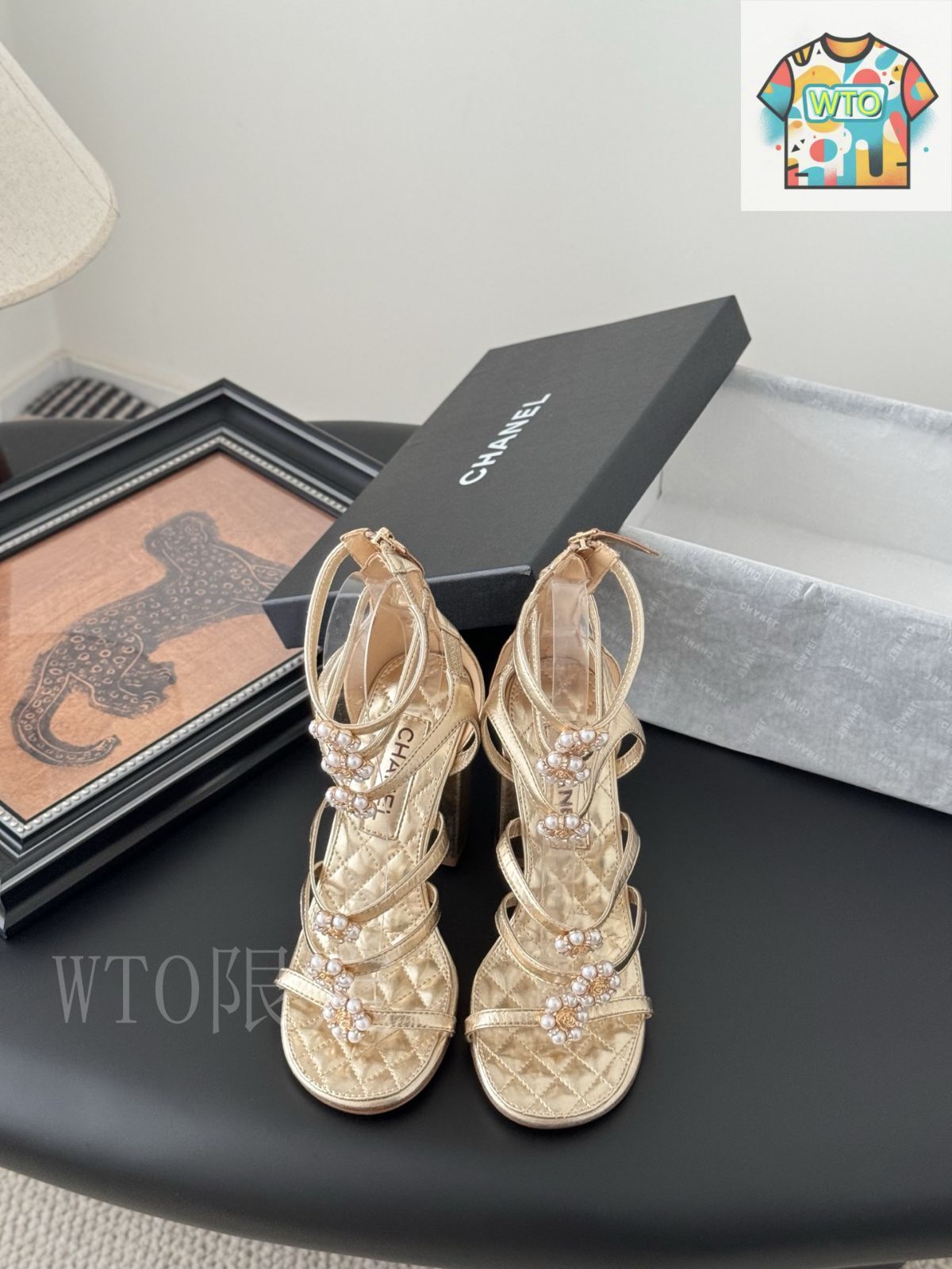 【25S☆編み込みがかわいい☆】CHANEL クロシェ サンダル 国内発送☆25S CHANEL ツイードとビジューが可愛い厚底サンダル