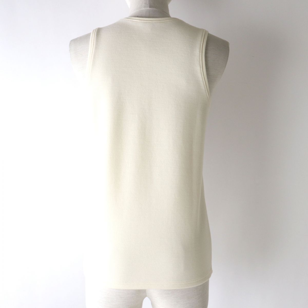 極美品◎正規品 ジェニー着用 シャネル 20A P64484 ココマーク