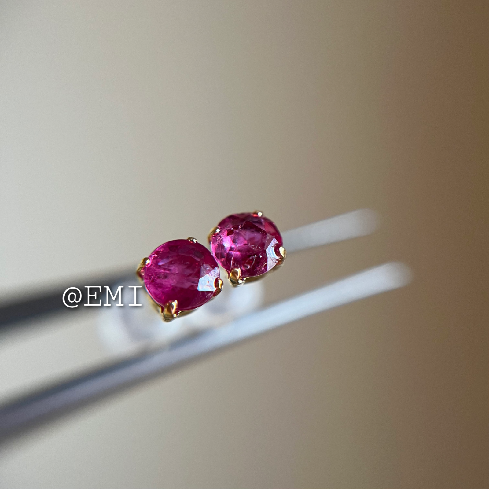 K18 天然石ルビー　ラウンド　ピアス　18金イエローゴールド　カラーストーン　ruby 0.50ct - メルカリShops