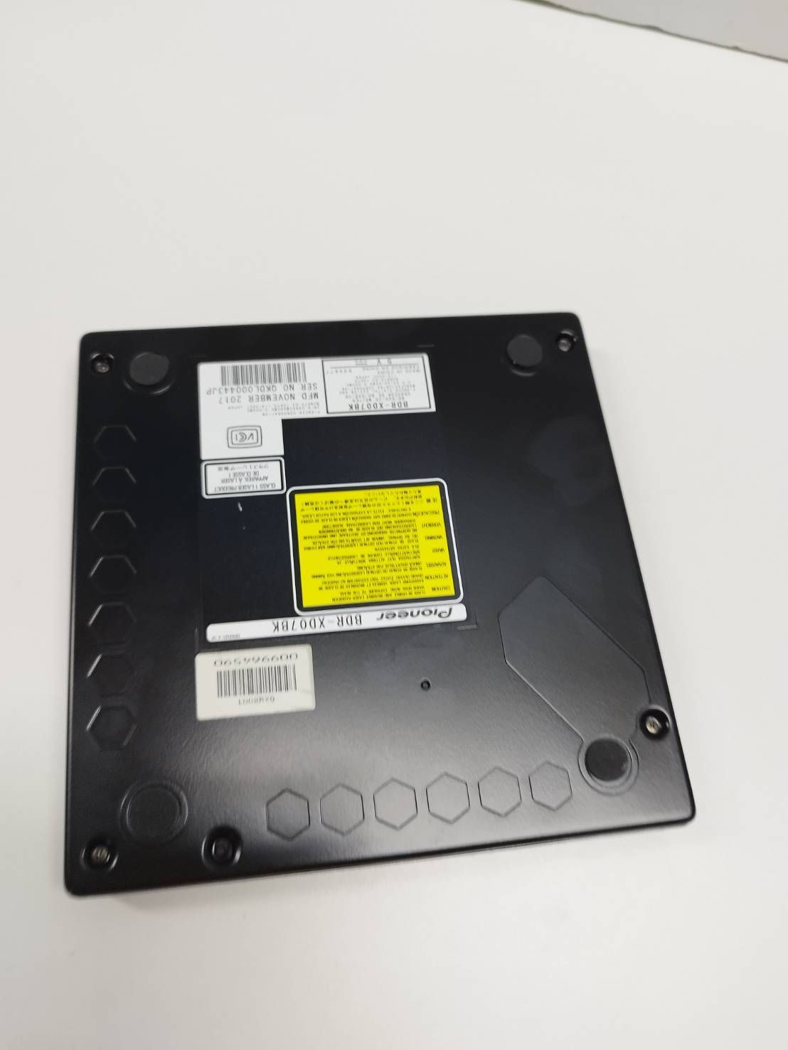 PIONEER - Pioneer BDR-XD07LE ポータブル ブルーレイドライブ Amazon.co.jp: Pioneer パイオニア Win & Mac対応 BDXL対応 USB3