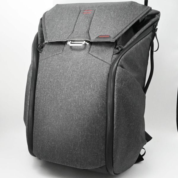 PeakDesign ピークデザイン エブリデイバックパック30L チャコール PeakDesign ピークデザイン エブリデイバックパック30L チャコール