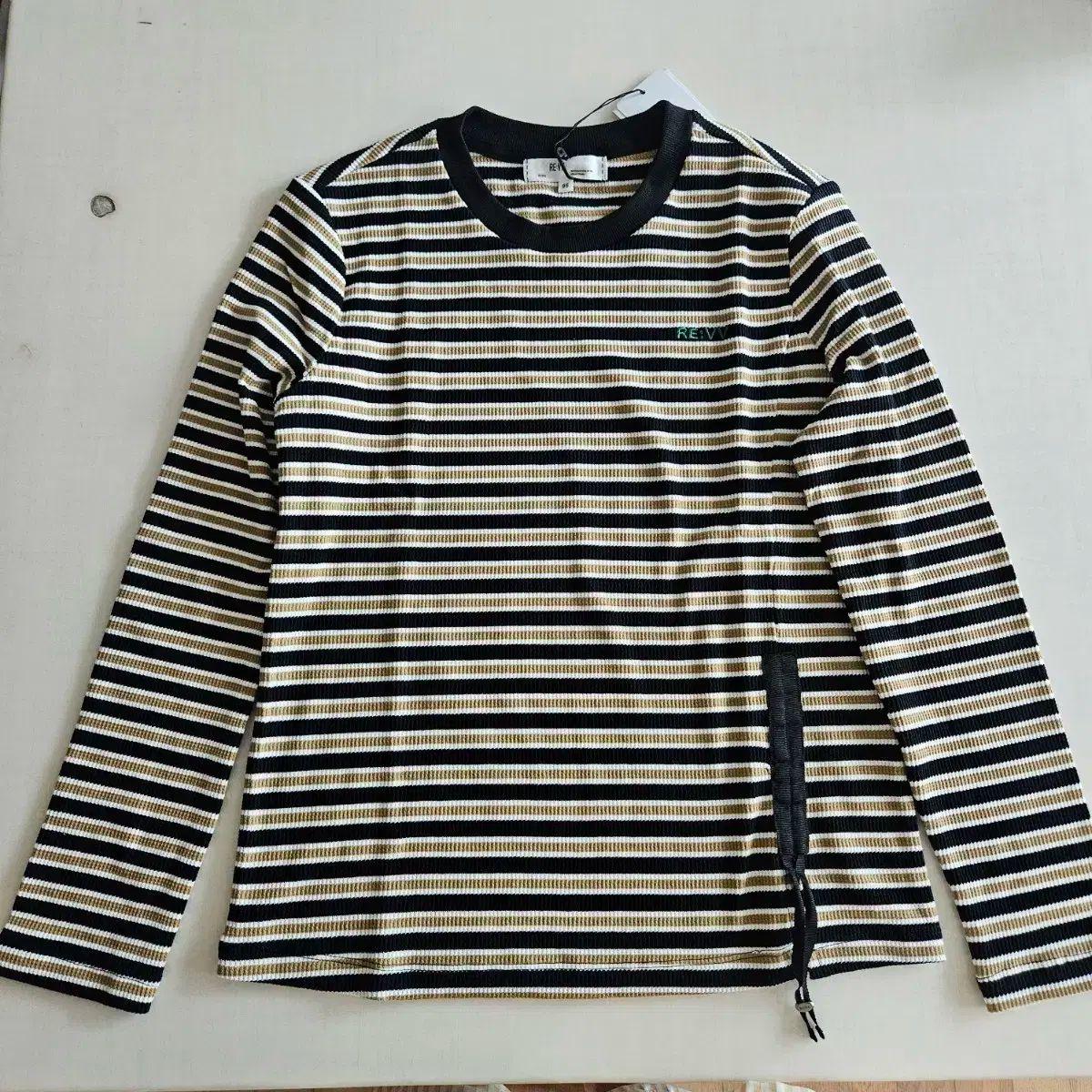 12万円台 Olivia Lauren オリビア ローレン ♥ レディース 95サイズ 春 秋 Tシャツ