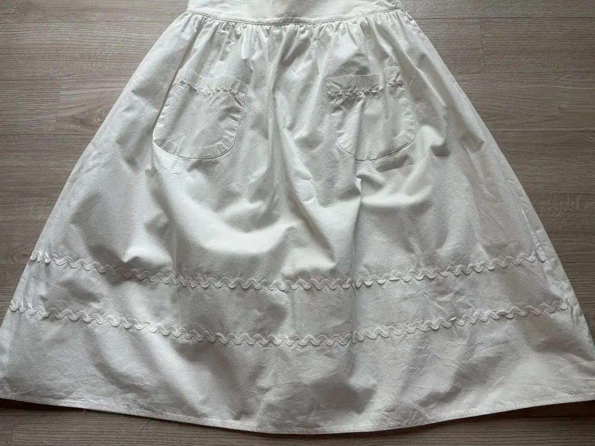 skirt