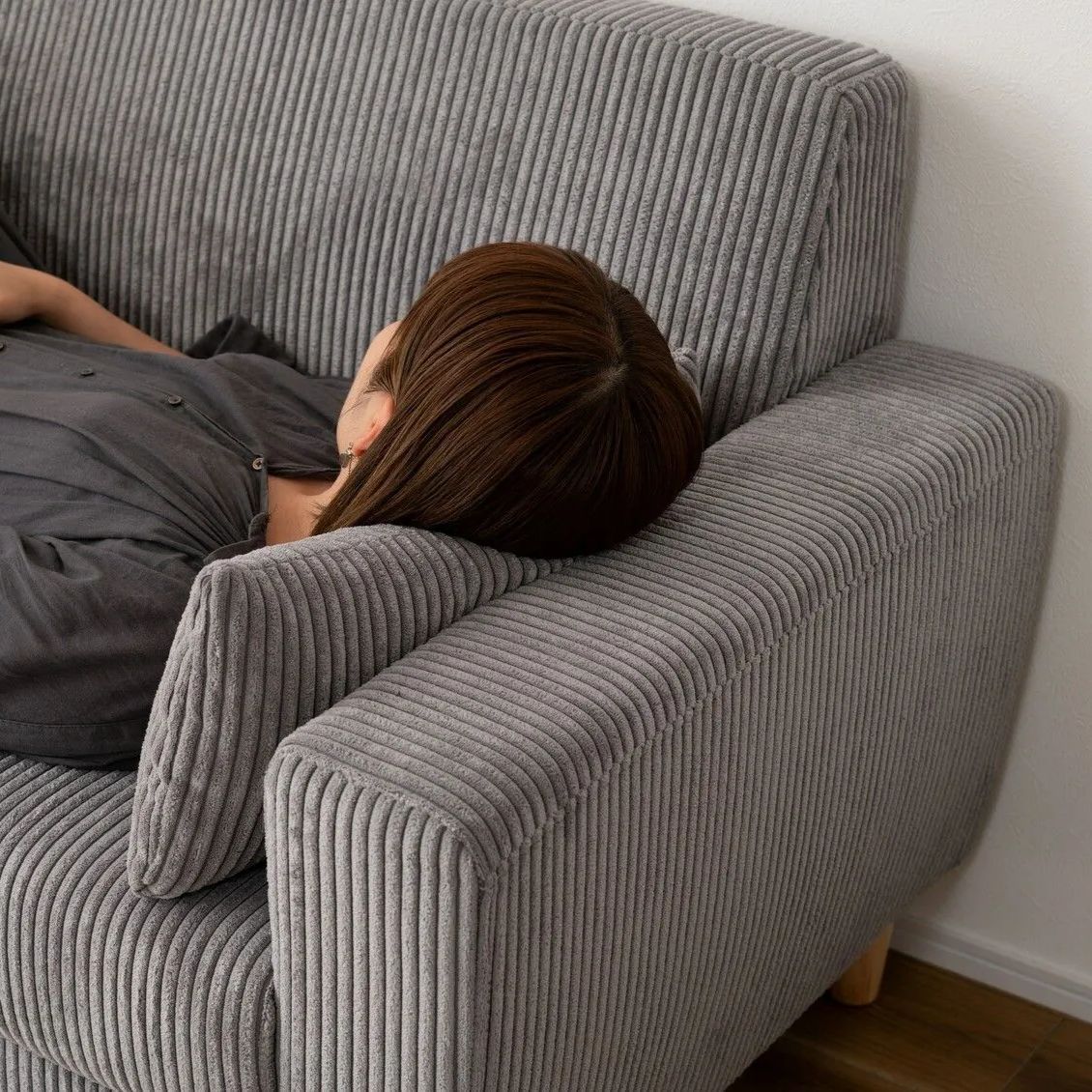 脚取り外し ロータイプ