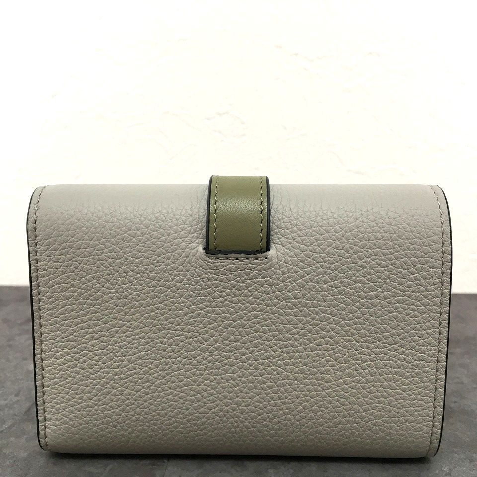 送料込み！ 未使用品 LOEWE バーティカルウォレットスモール 箱付き  