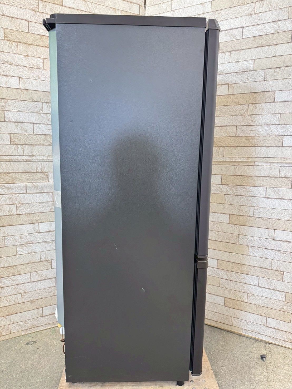AQUA 355L 冷蔵庫 大容量 スリムタイプ シルバー【地域限定配送無料】 AQUA 355L 4ドア 冷凍・冷蔵庫 355L AQUA / アクアのレンタル