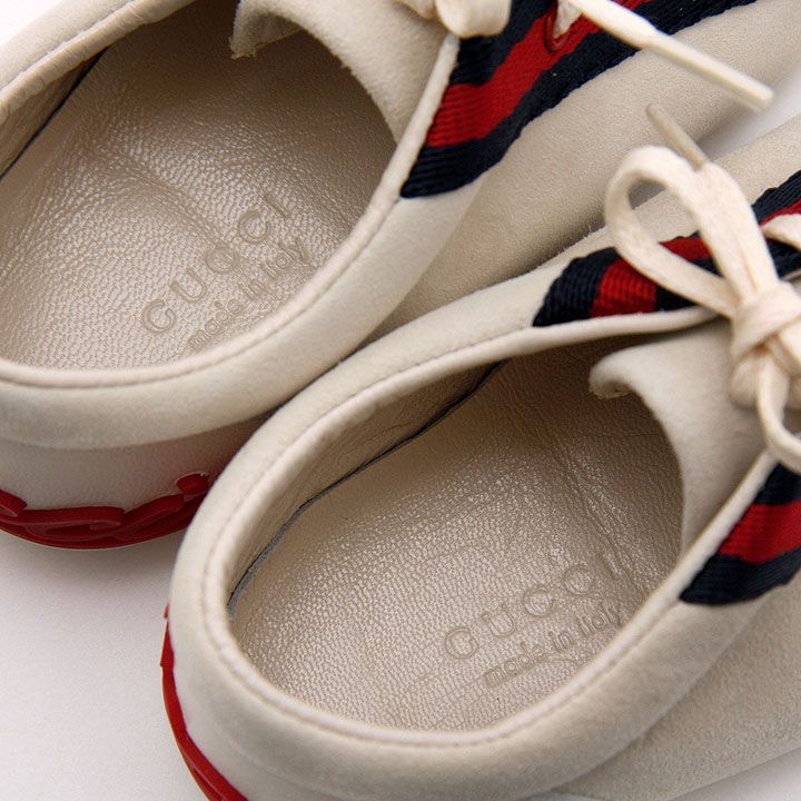 中古美品】グッチ ファーストシューズ ベビーシューズ シェリーライン 171900 ホワイト GUCCI イタリア製 ブランド小物 紐靴 赤ちゃん用品  ブランドシューズ - メルカリ