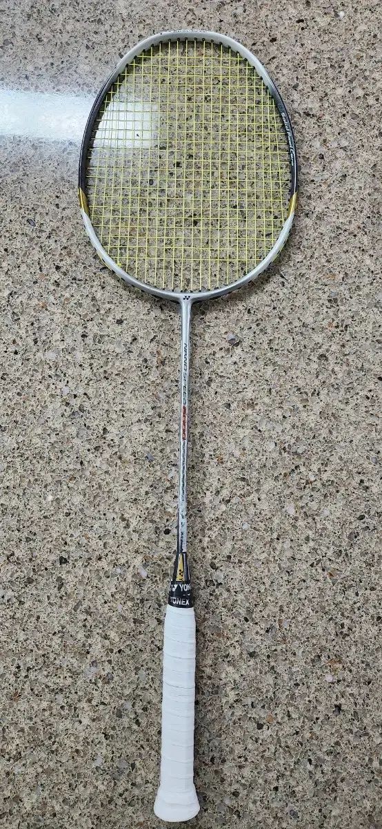 ヨネックス ( YONEX ) バドミントンラケット ナノスピード 6000