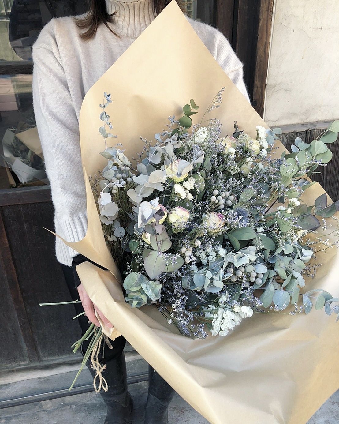 メルカリshops 可愛いユーカリのbigドライフラワーブーケ 花束 ブルファン