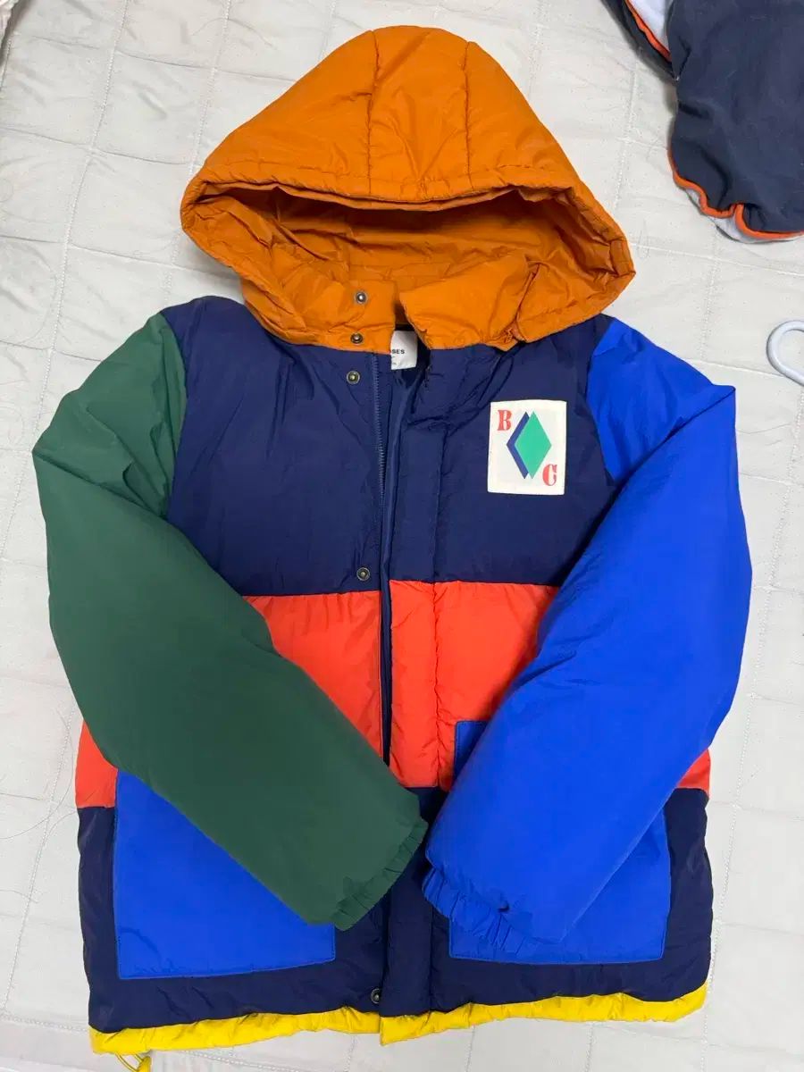 BOBO CHOSES ブロック ダウン アウター