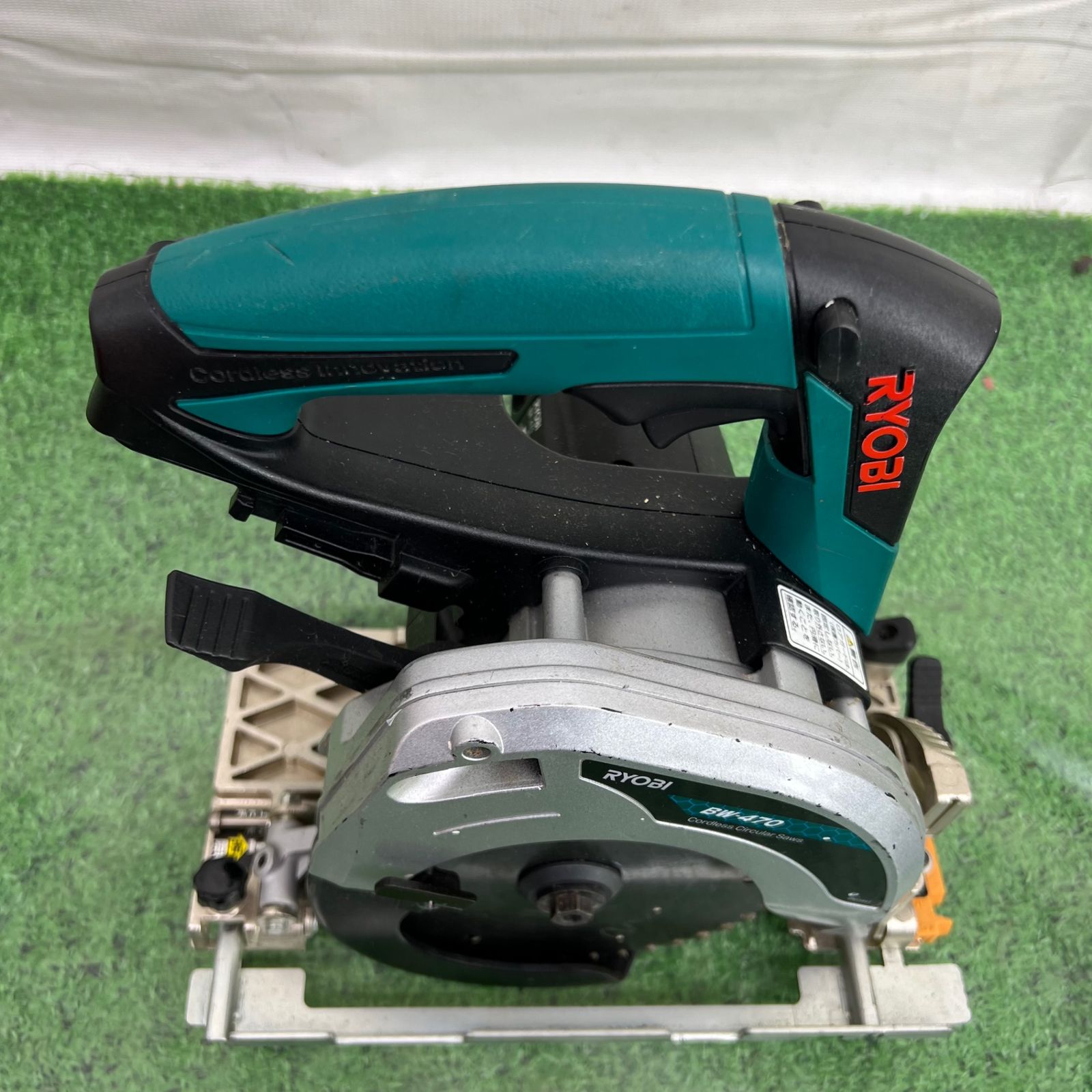 〇リョービ(RYOBI) コードレス丸ノコ BW-470【町田店】 - メルカリ 〇リョービ(RYOBI) コードレス丸ノコ BW-470【町田店】 - メルカリ