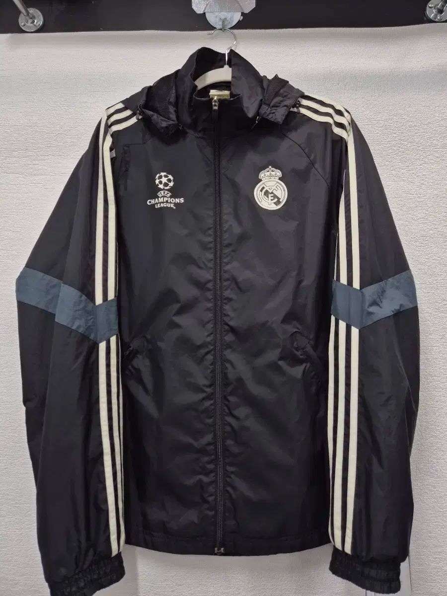 クリエイティブメモリーズ白台紙＆台紙カバーセット各2、テープ